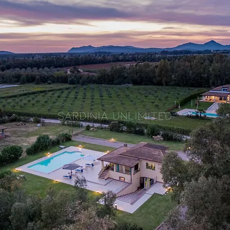 Di Vina Villa Olmedo